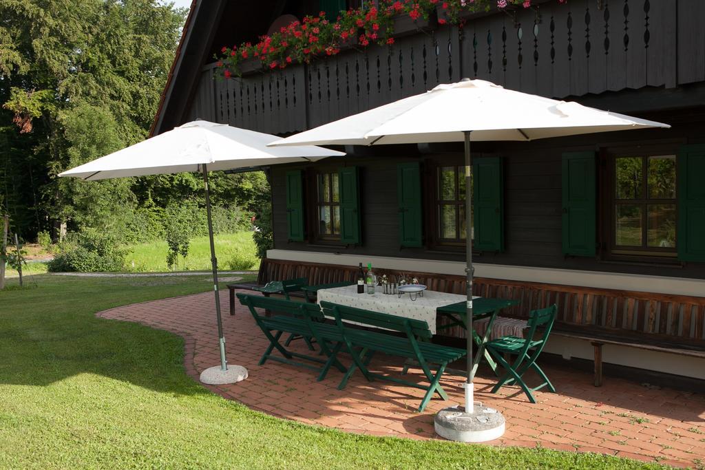 Ferienhaus Neubauer Spielfeld Buitenkant foto